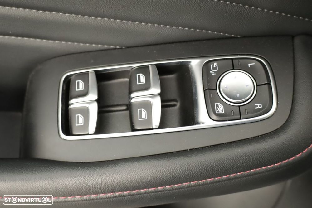 MG EHS 1.5 T-GDI Plug-in Hybrid Luxury - 22