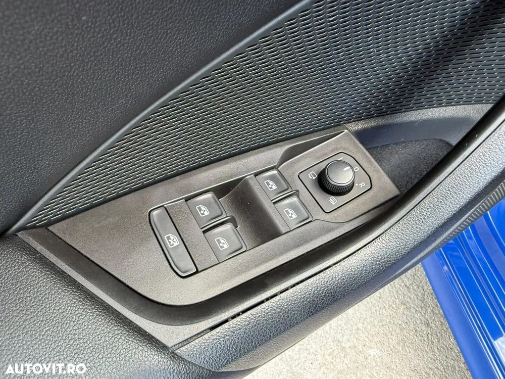 Skoda Octavia 2.0 TDI DSG Style - 27