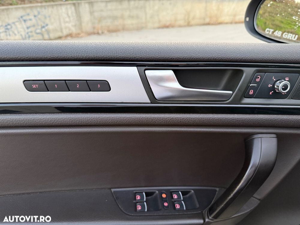 Volkswagen Touareg - 9