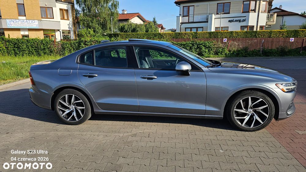 Volvo S60 T5 Momentum Pro - 4