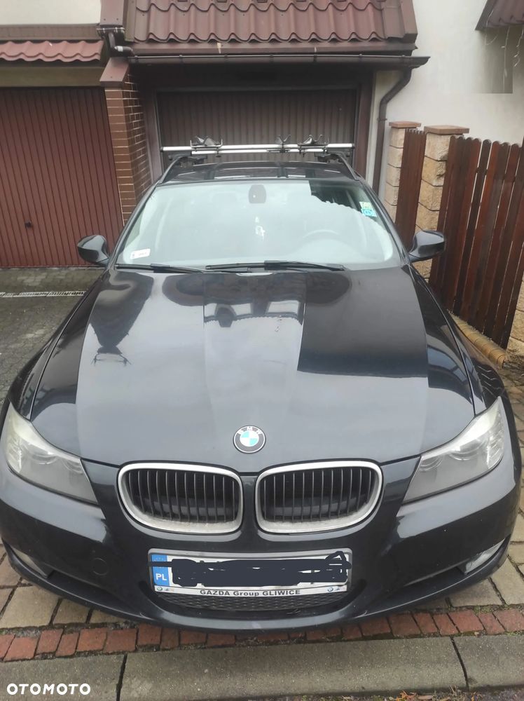 BMW Seria 3 318i - 1