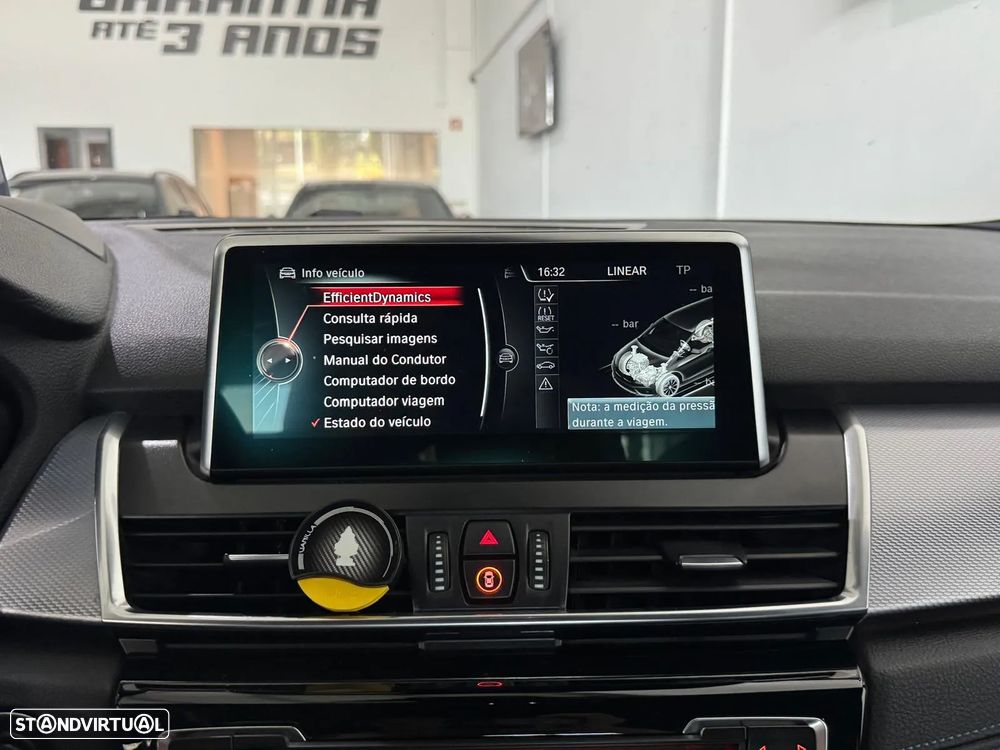 BMW 218 Active Tourer d Pack M Auto - 28