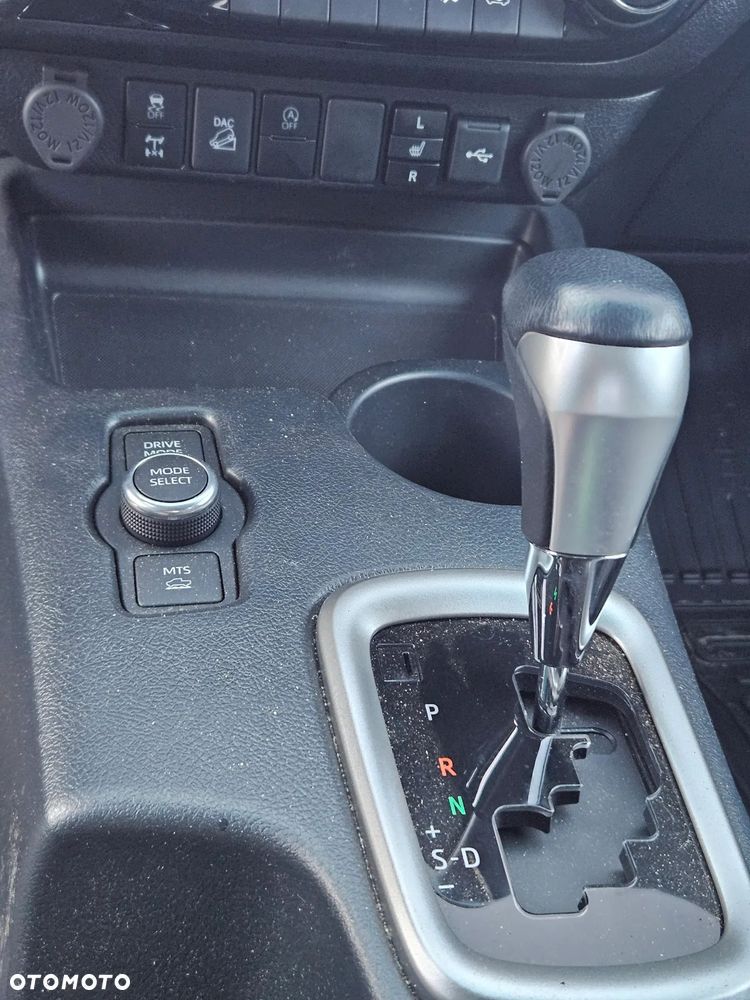 Toyota Hilux 2.8 D-4D mHEV Double Cab Executive 4x4 - 3