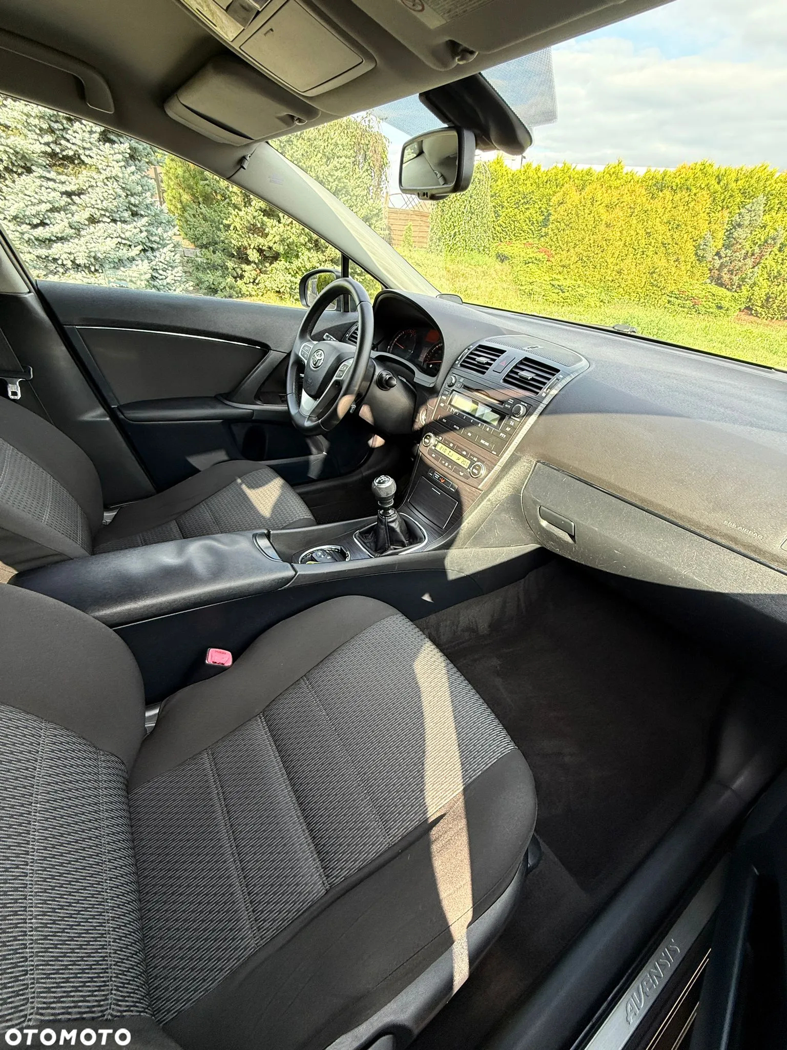 Toyota Avensis 2.0 D-4D Platinium - 9