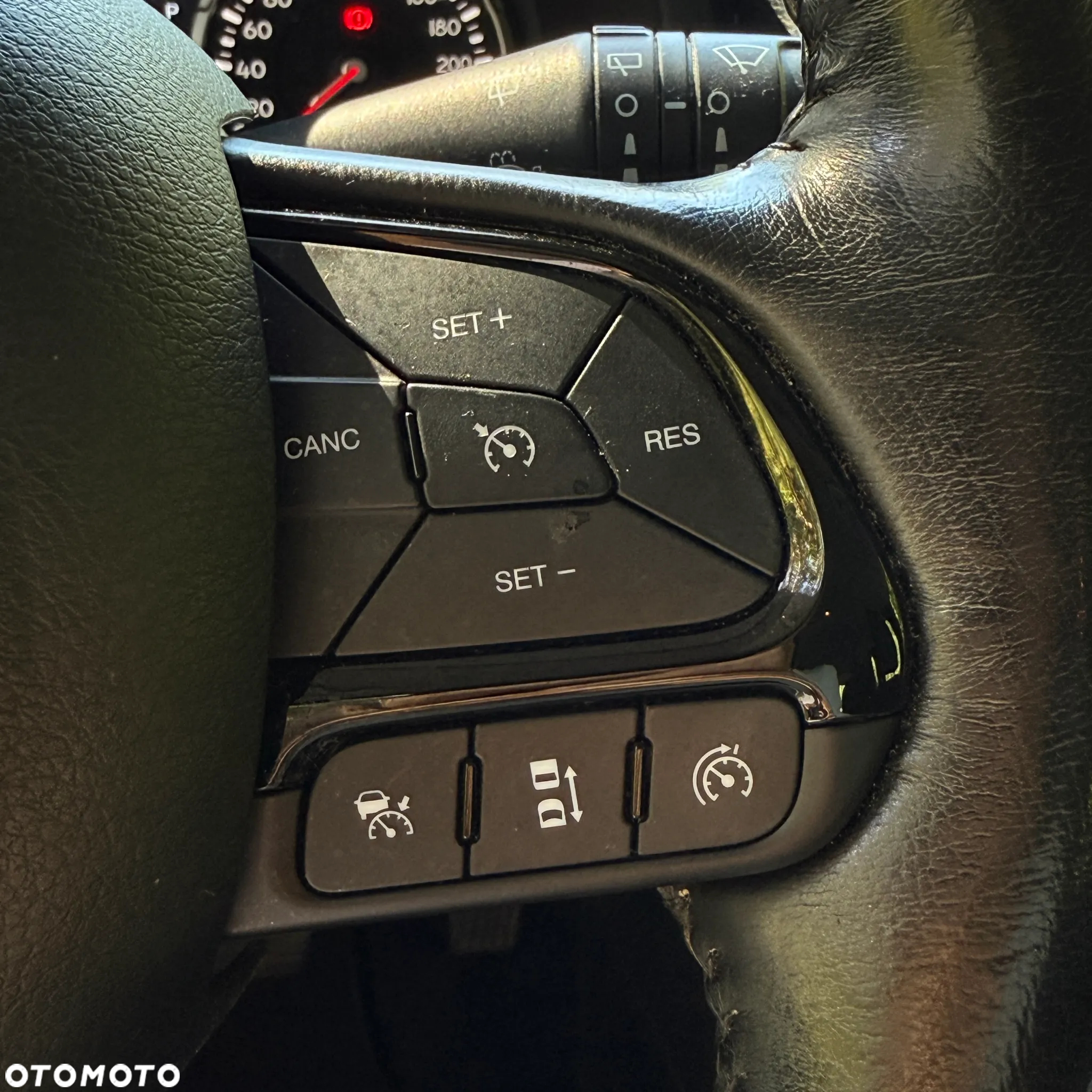 Jeep Renegade 2.0 MultiJet Limited 4WD S&S - 10
