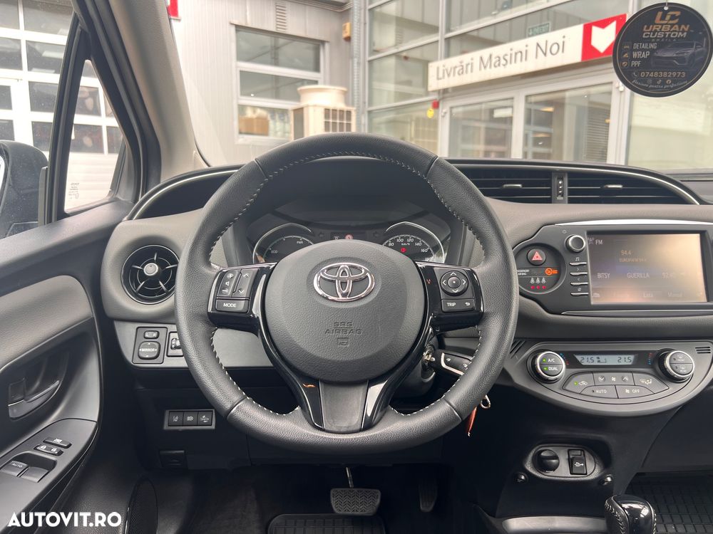 Toyota Yaris - 13