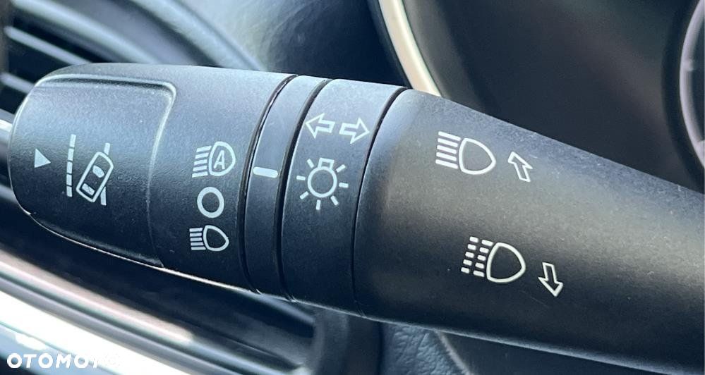 Fiat Tipo - 12