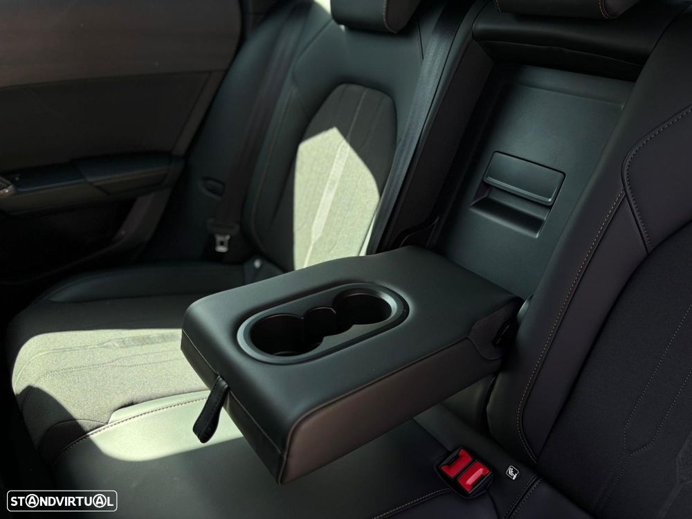 Cupra Formentor 1.4 e-Hybrid DSG VZ - 19