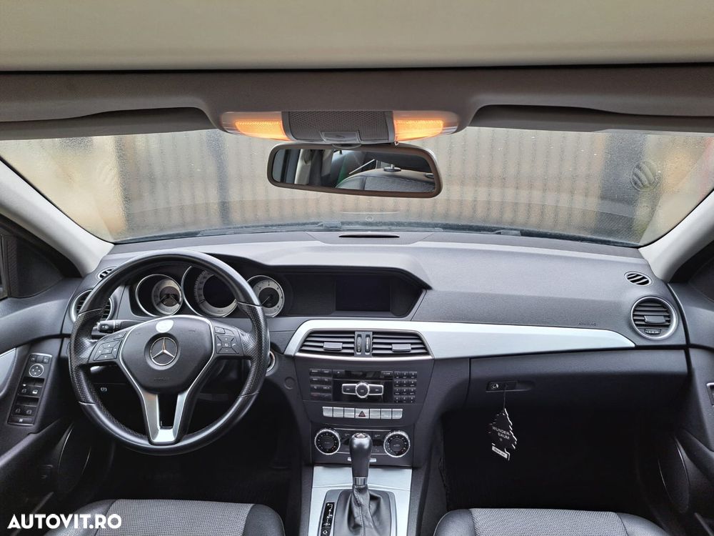 Mercedes-Benz C - 7