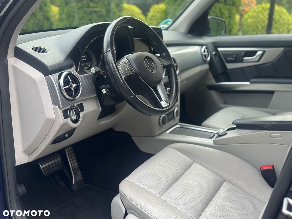 Mercedes-Benz GLK 220 CDI DPF 4Matic BlueEFFICIENCY 7G-TRONIC Edition 1 - 5