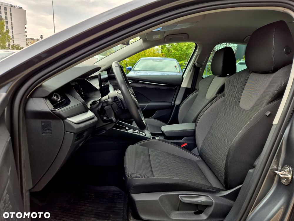 Skoda Octavia 1.5 TSI mHEV Selection DSG - 15