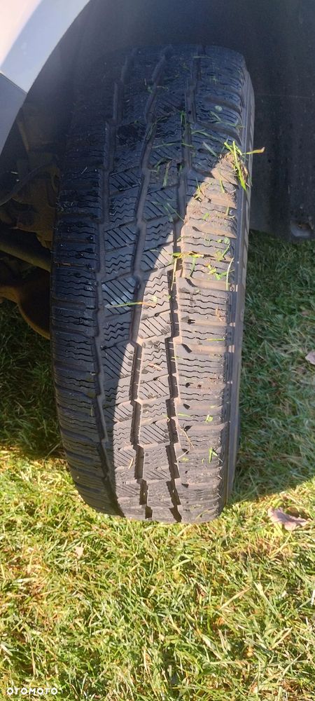 Volkswagen Transporter - 8