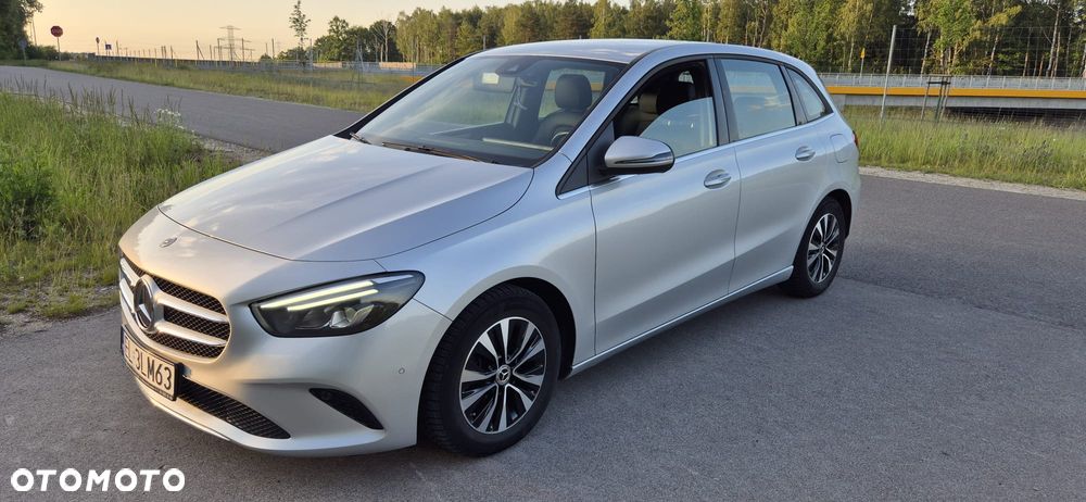 Mercedes-Benz Klasa B 180 d Style - 2