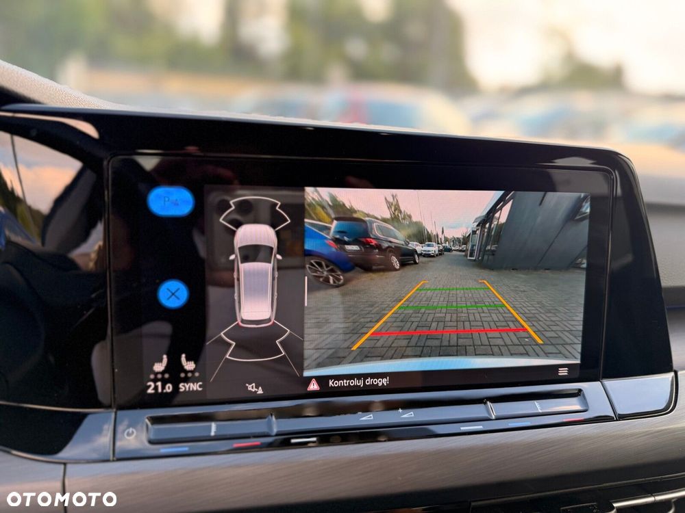 Volkswagen Golf Variant - 24
