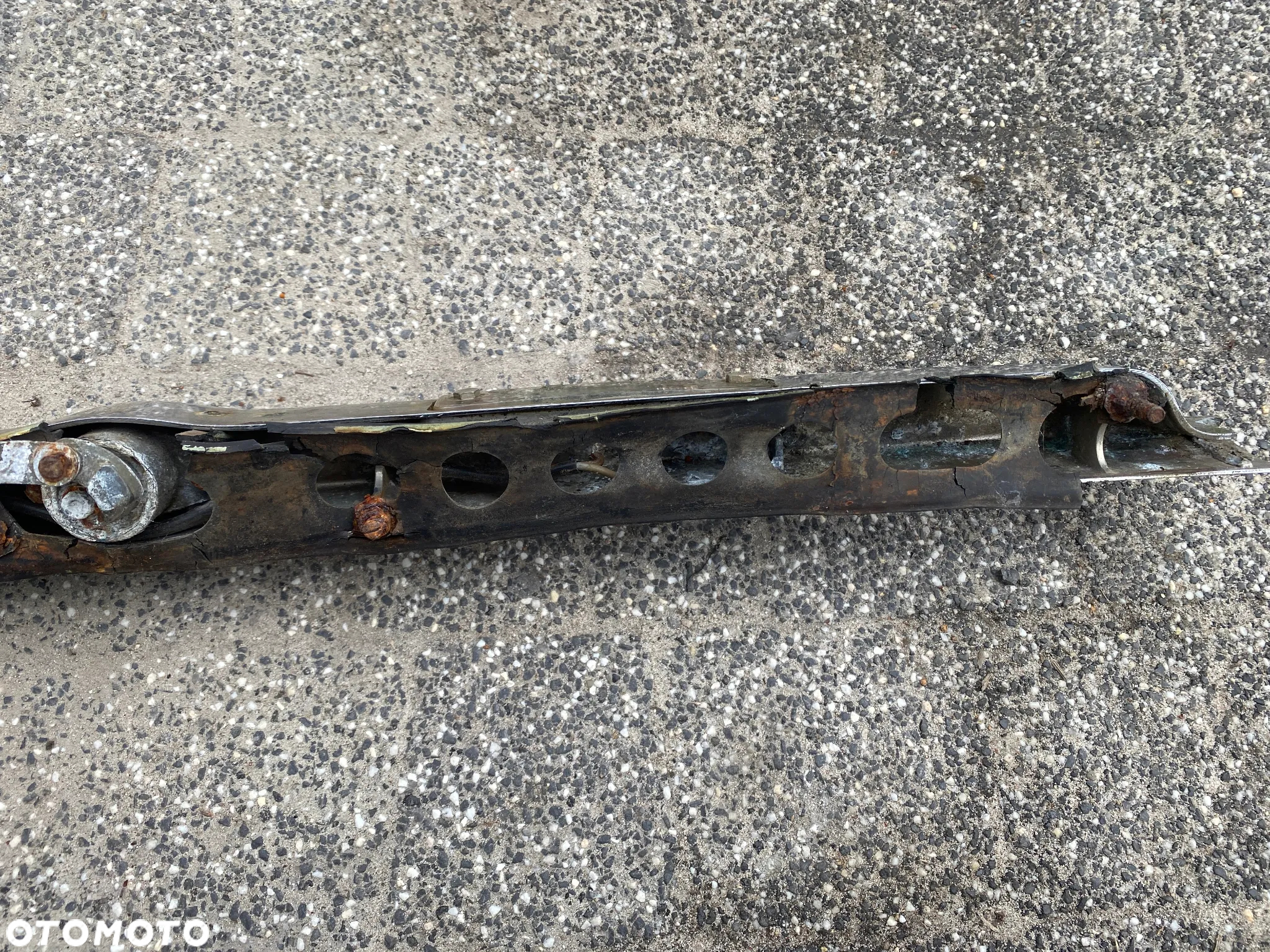 Listwa chrom tył pod klapę Mercedes-Benz SL SLC W107 C107 R107 - 6