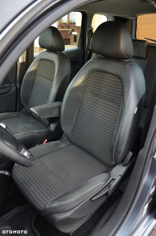 Citroën C3 Picasso 1.4i Exclusive - 11