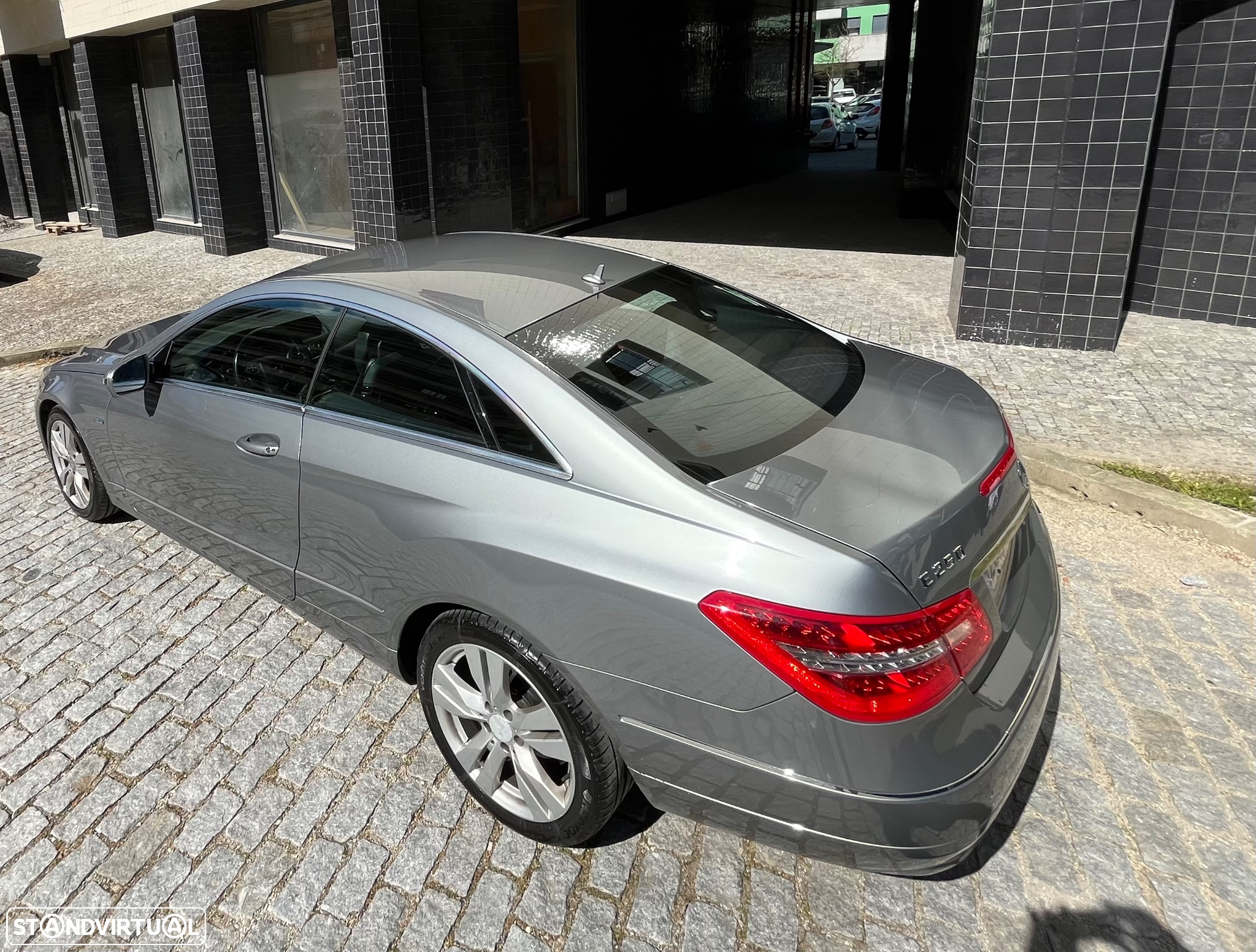 Mercedes-Benz E 250 CDi Elegance BlueEfficiency Auto - 15