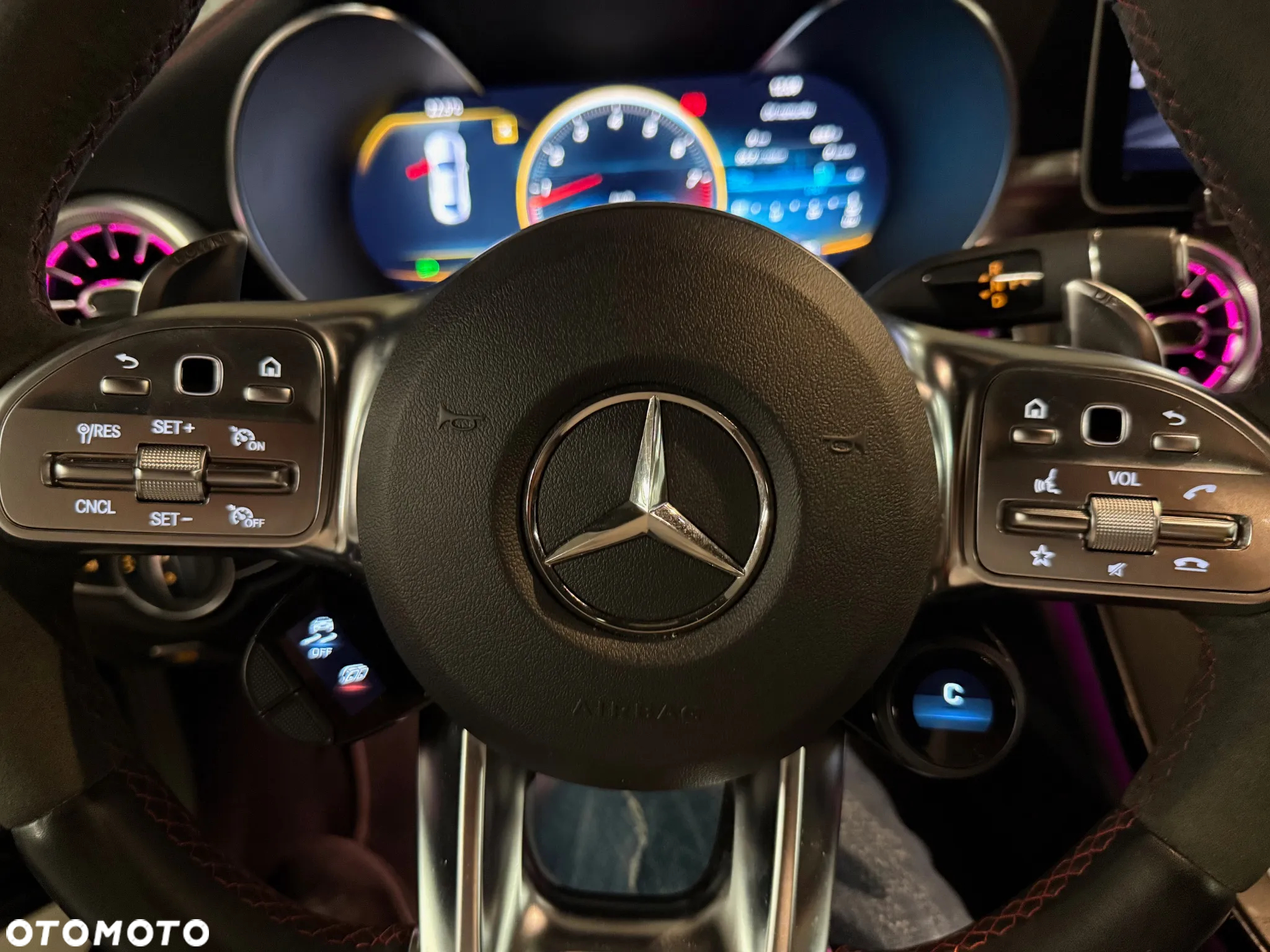 Mercedes-Benz Klasa C AMG 63 Coupe AMG Speedshift MCT 9G - 5