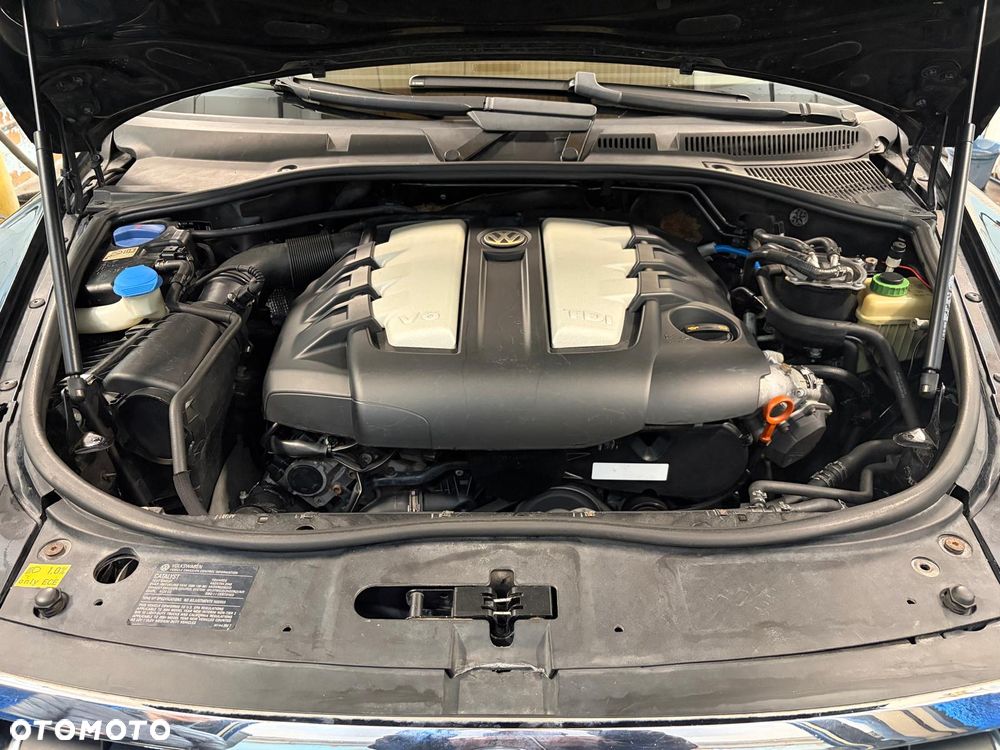 Volkswagen Touareg 3.0 V6 TDI Tiptr - 10