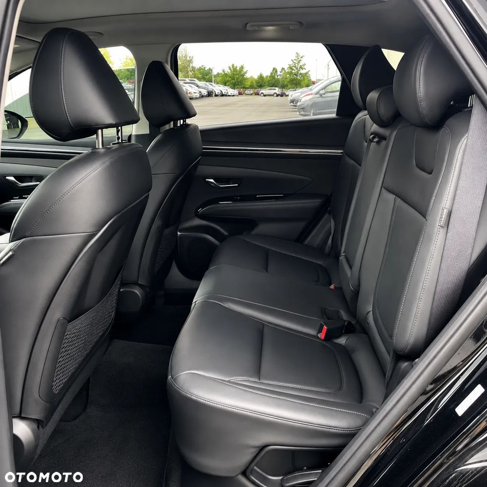 Hyundai Tucson 1.6 T-GDi 48V-Hybrid 4WD DCT Blackline - 10