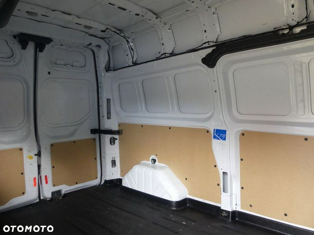 Ford Transit Custom - 5