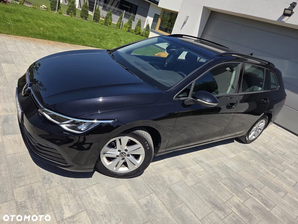 Volkswagen Golf 1.0 eTSI OPF DSG Life - 2