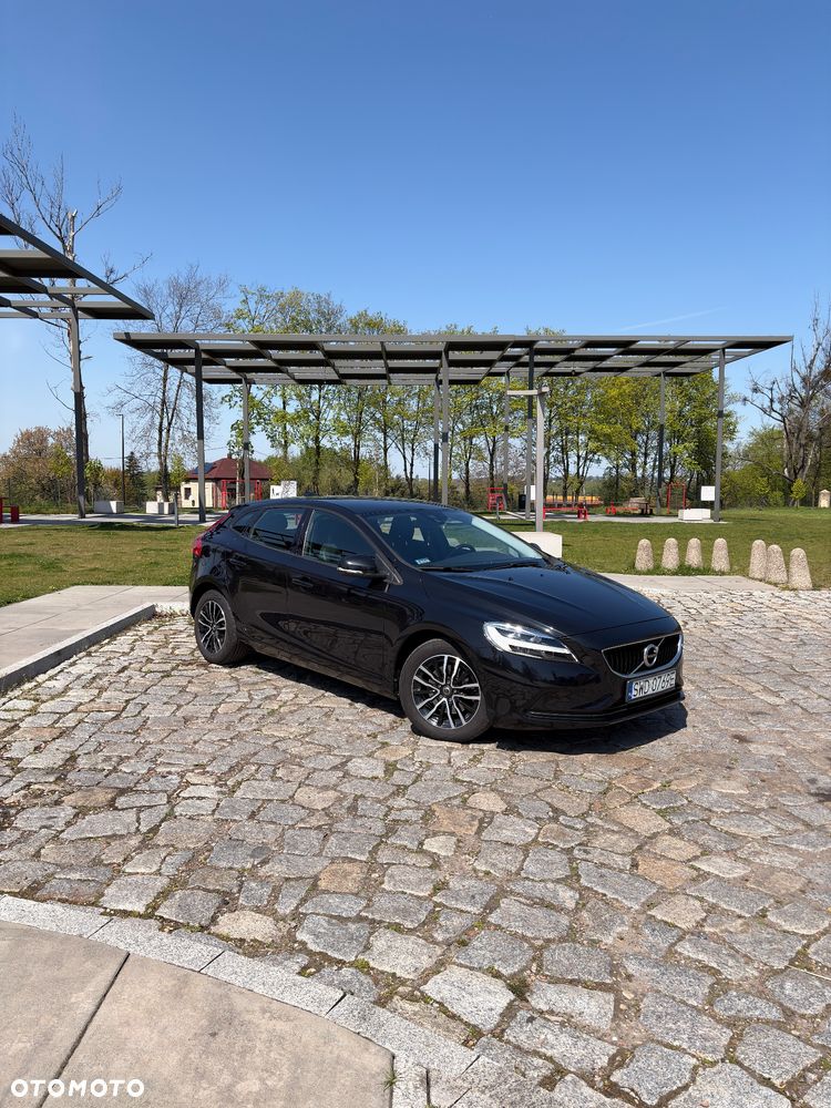 Volvo V40 T2 Momentum - 3