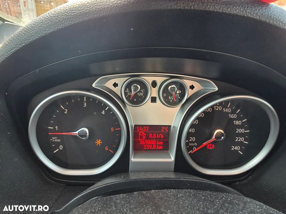 Ford Kuga 2.0L TDCi DPF Trend - 6