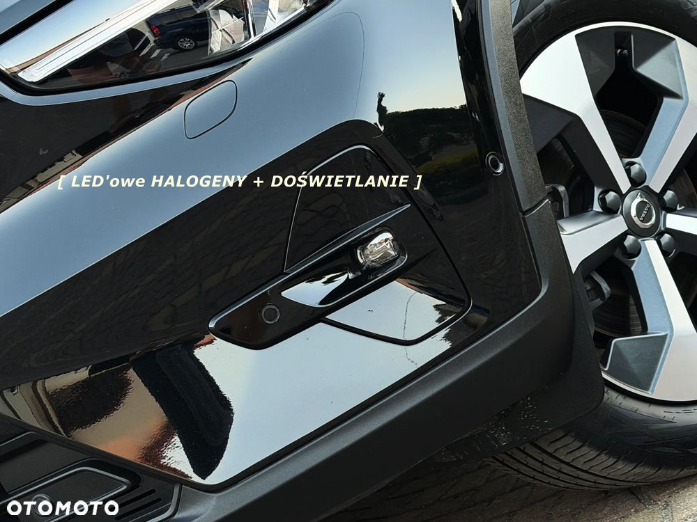 Volvo XC 40 B4 B AWD DKG Plus Dark - 34