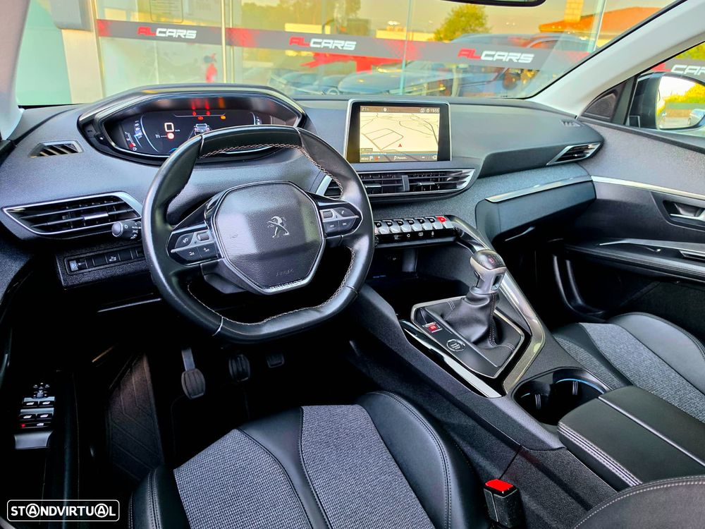 Peugeot 3008 PureTech 130 Stop & Start GPF Allure - 6