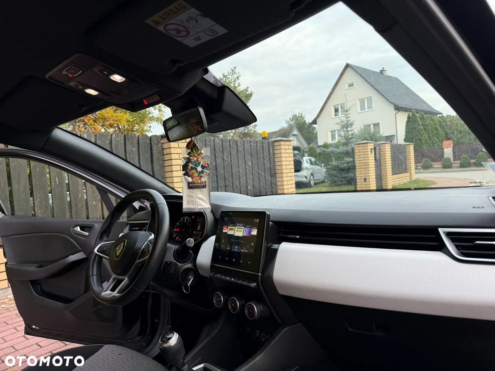 Renault Clio TCe 90 EVOLUTION - 22