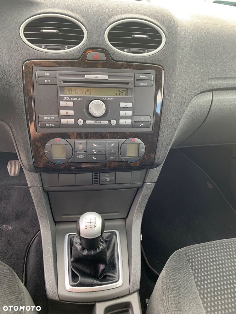 Ford Focus 1.8 TDCi Ghia - 10