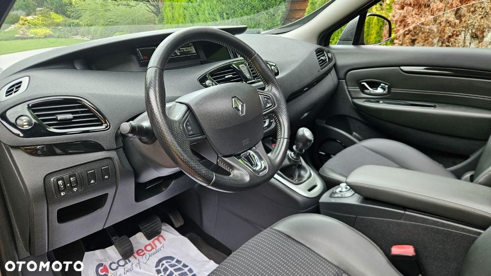 Renault Scenic - 15
