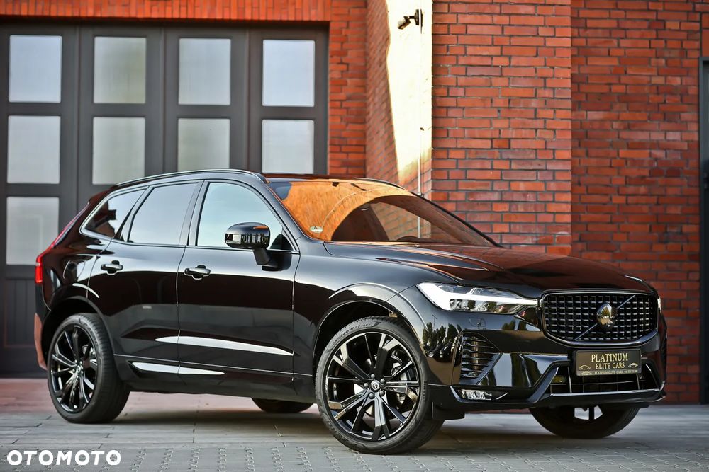 Volvo XC 60 B5 B AWD Plus Black Edition - 5