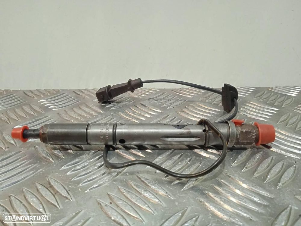 INJETOR AUDI A6 BERLINA 4B2 - 1