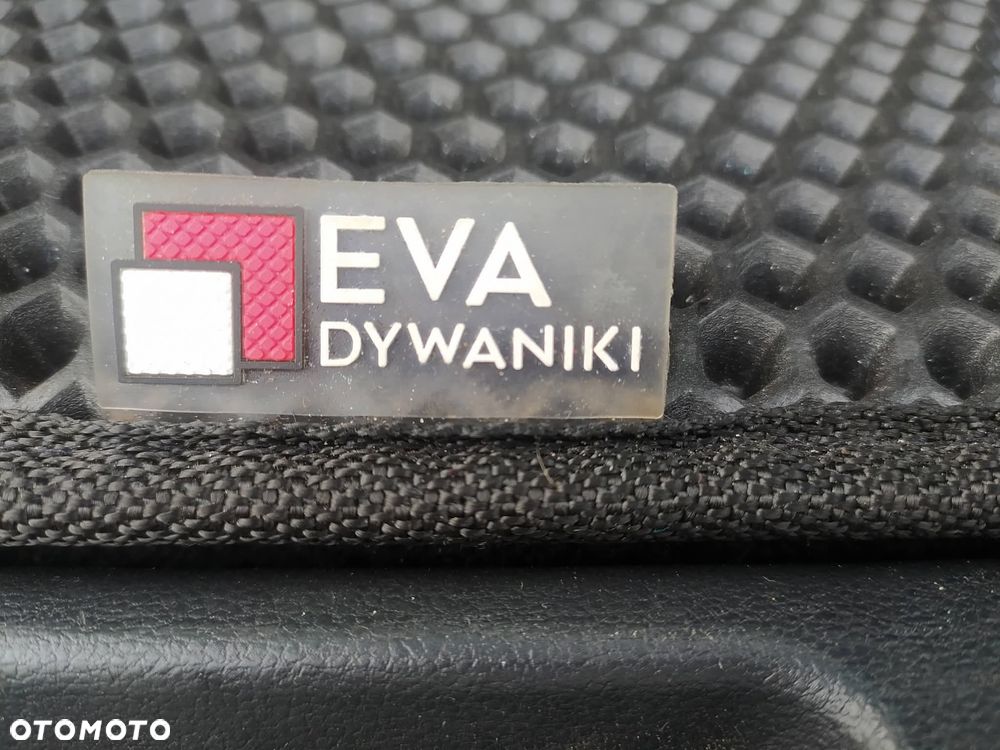 Hyundai Tucson 1.6 CRDi 48V-Hybrid 2WD DCT Select - 23