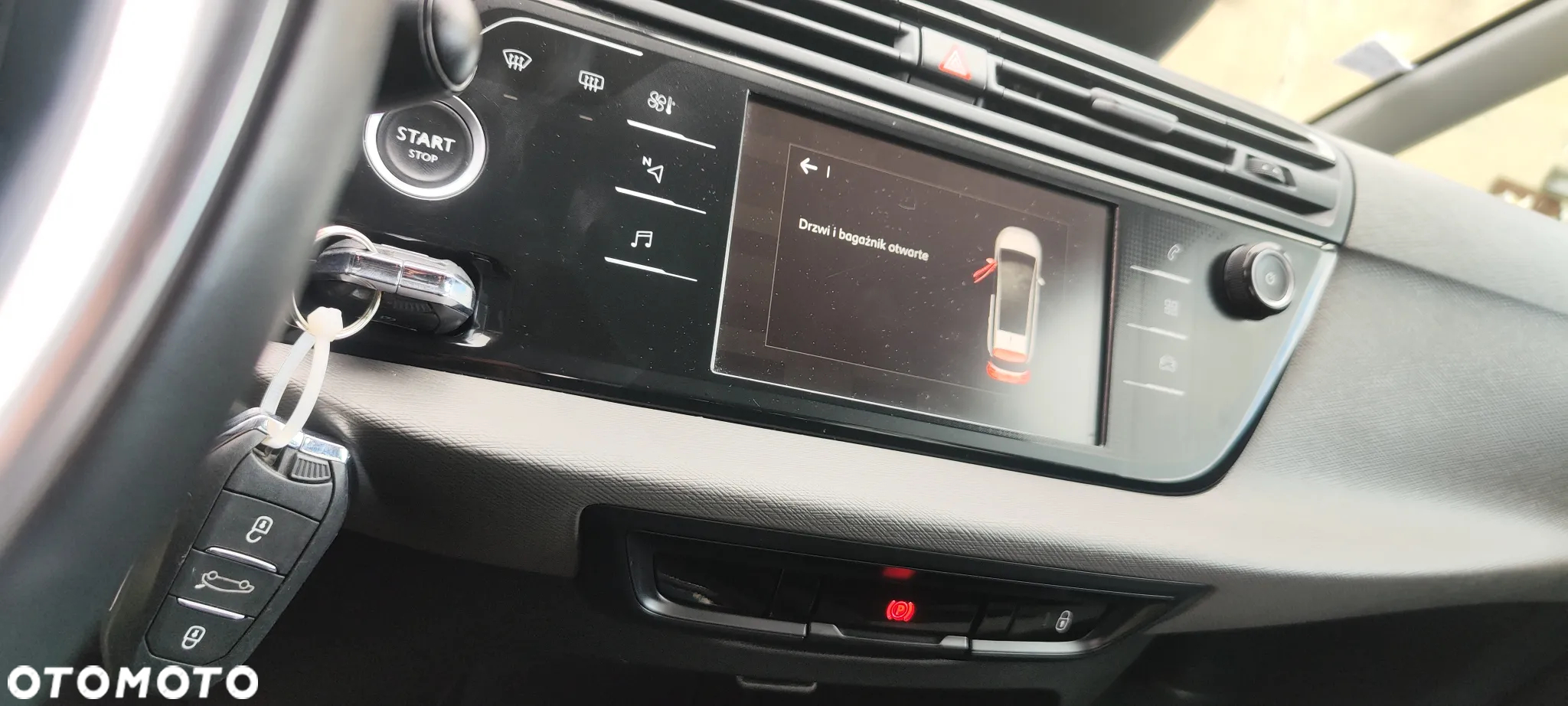 Citroën C4 Grand Picasso 2.0 BlueHDi MoreLife S&S EAT6 - 26