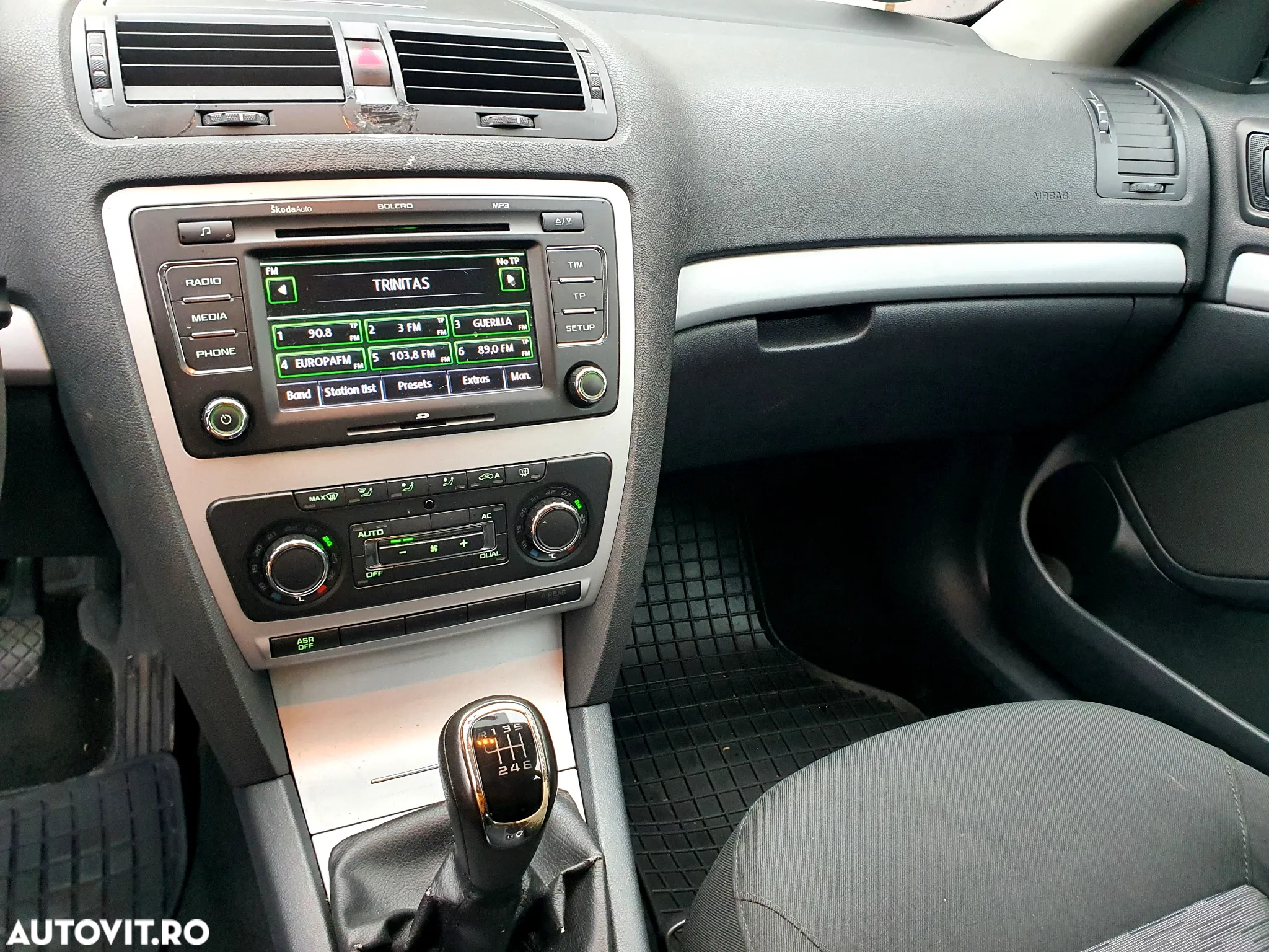 Skoda Octavia 1.2 TSI Ambition - 11