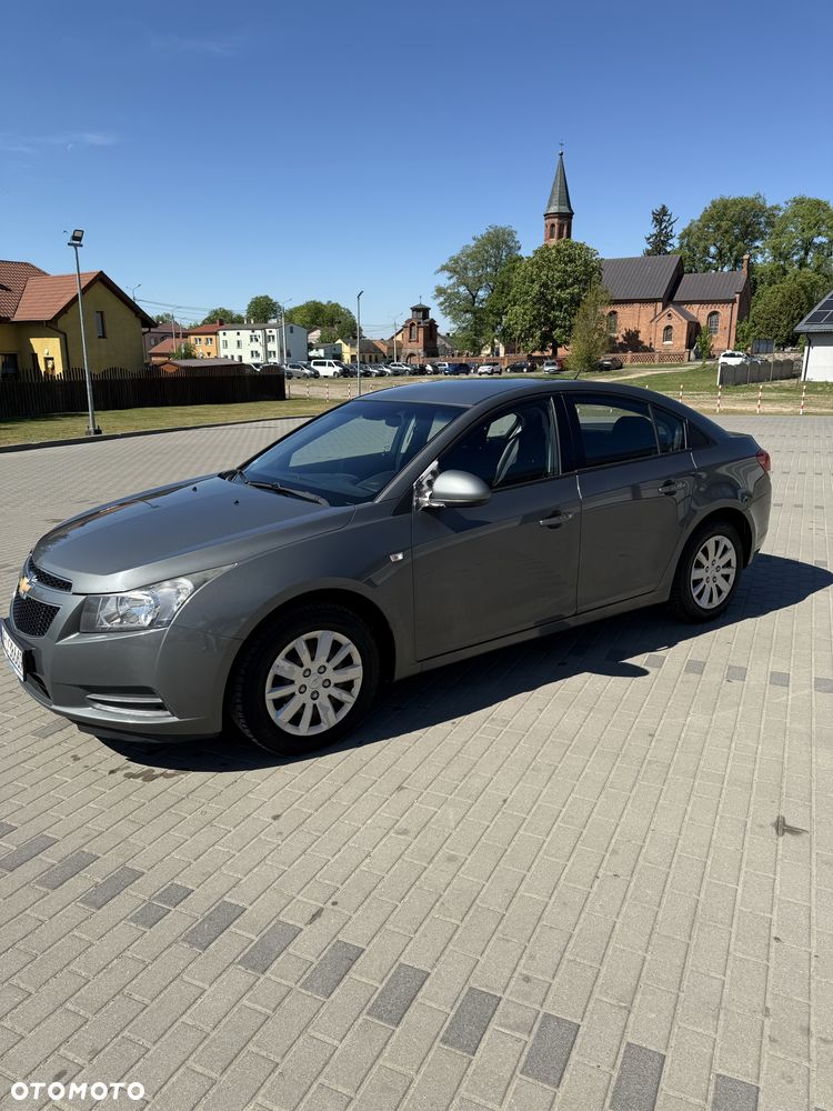 Chevrolet Cruze - 2
