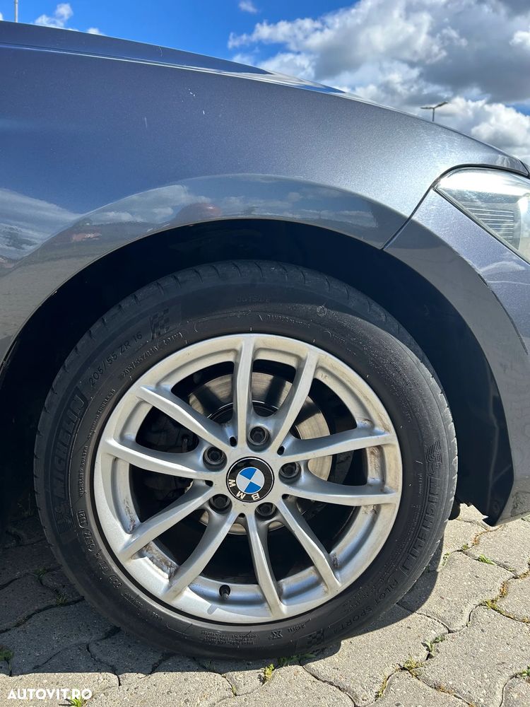 BMW Seria 1 118d - 6