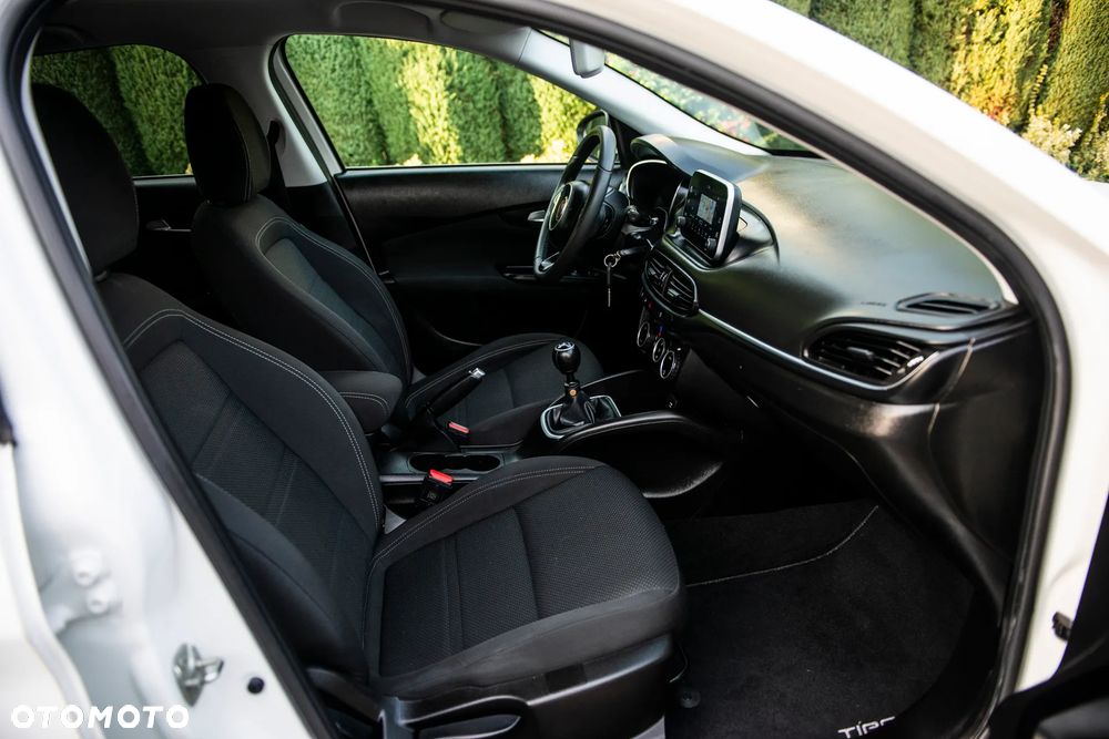 Fiat Tipo 1.4 T-Jet Lounge - 38