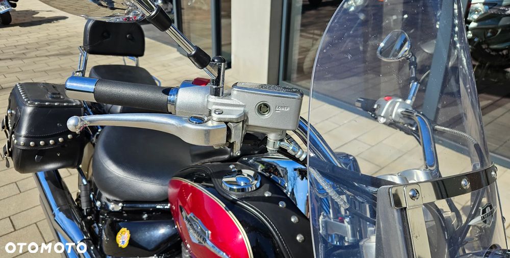 Suzuki Intruder - 20