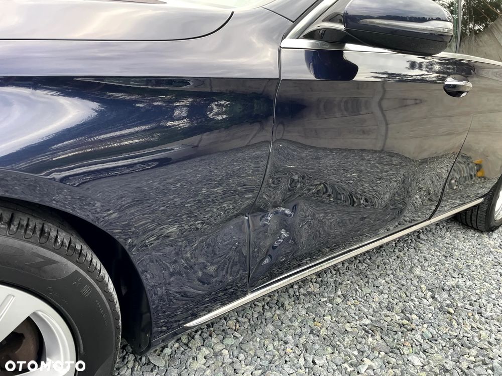 Mercedes-Benz Klasa E 220 d 4Matic 9G-TRONIC Avantgarde - 3