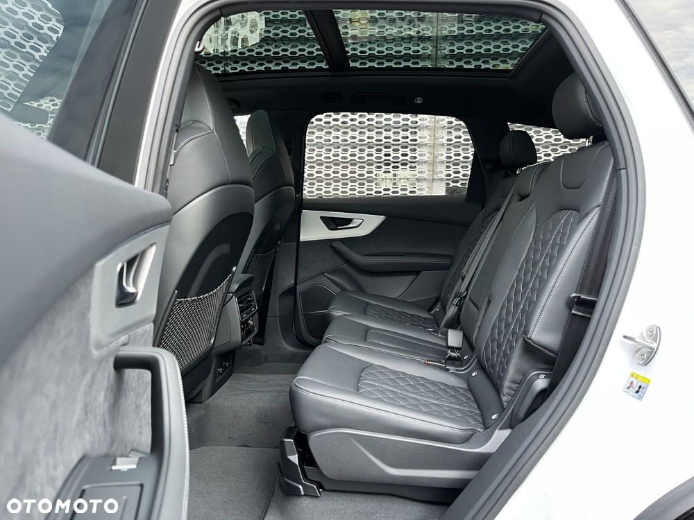 Audi Q7 - 21