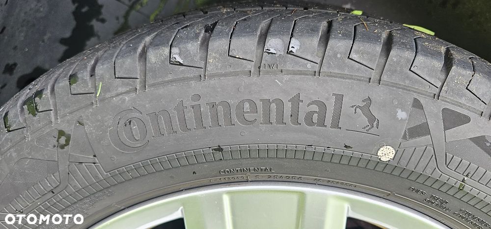 Volkswagen Multivan - 20