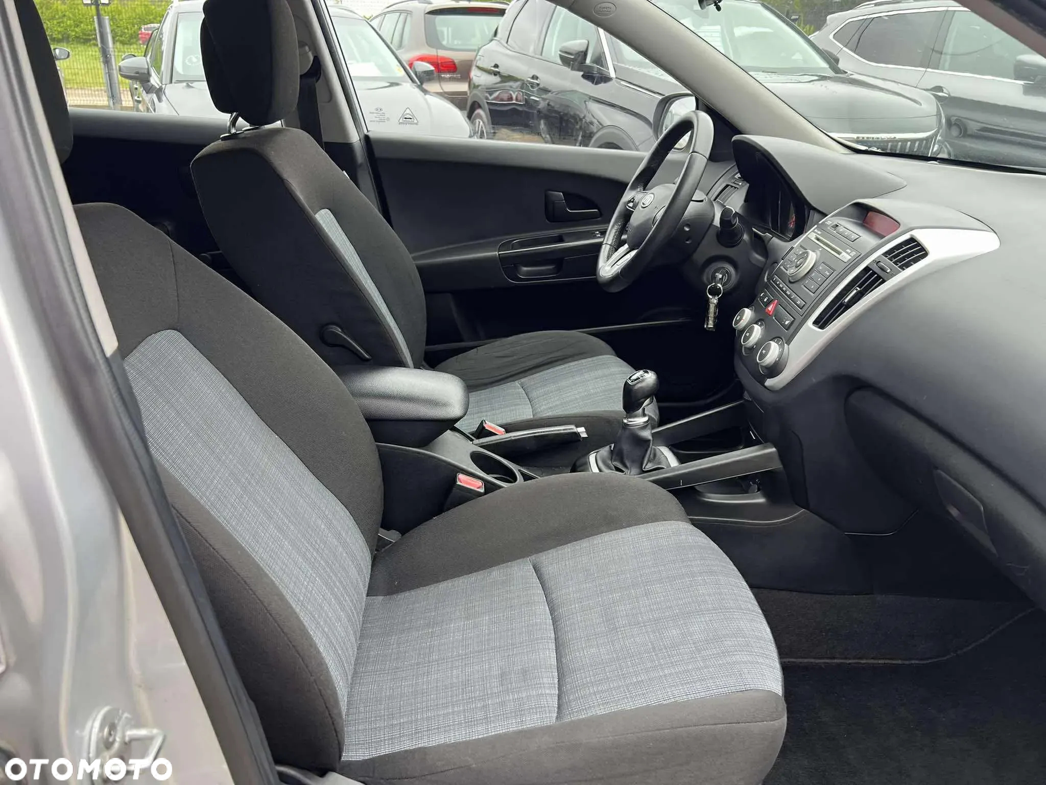 Kia Ceed Cee'd 1.6 Comfort + - 11