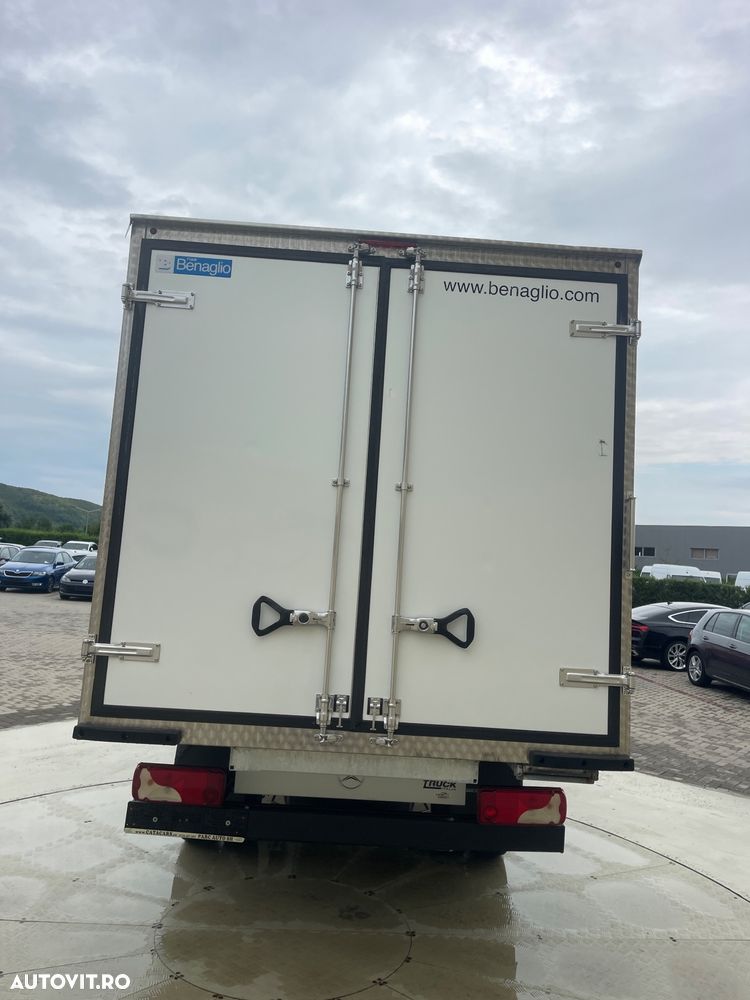 Mercedes-Benz Sprinter 516CDI KOFFER  FRIGORIFIC  PUNTE DUBLA - 16