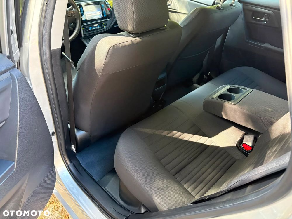 Toyota Auris 1.8 HSD Luna - 12