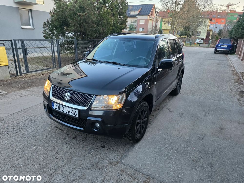 Suzuki Grand Vitara 2.0 De Luxe - 1