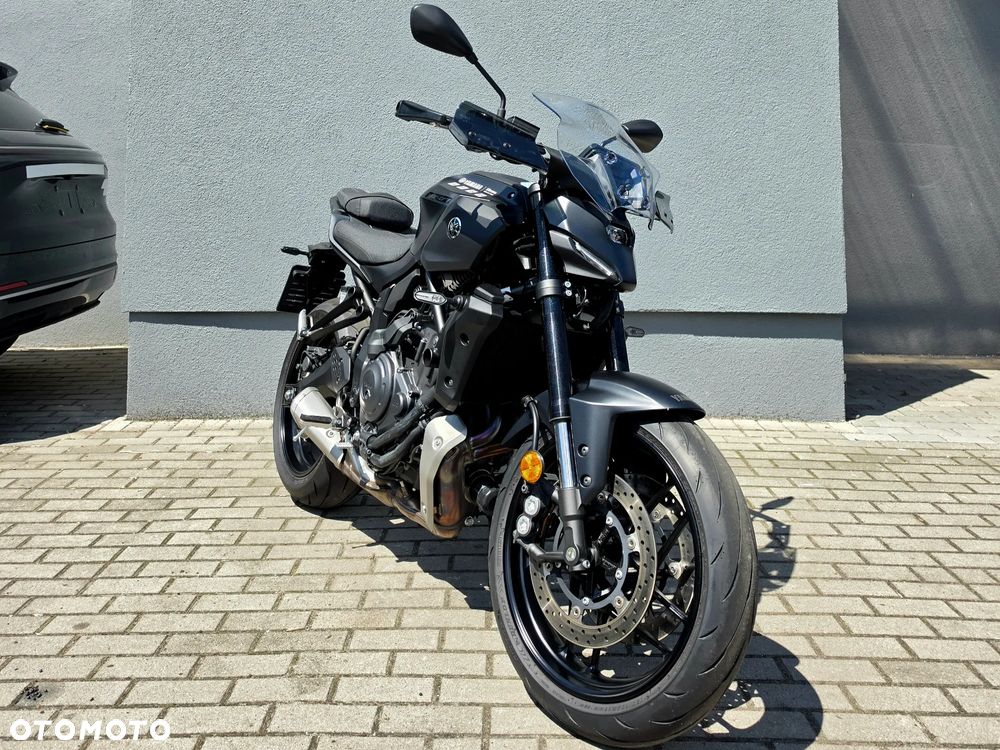 Yamaha MT - 5